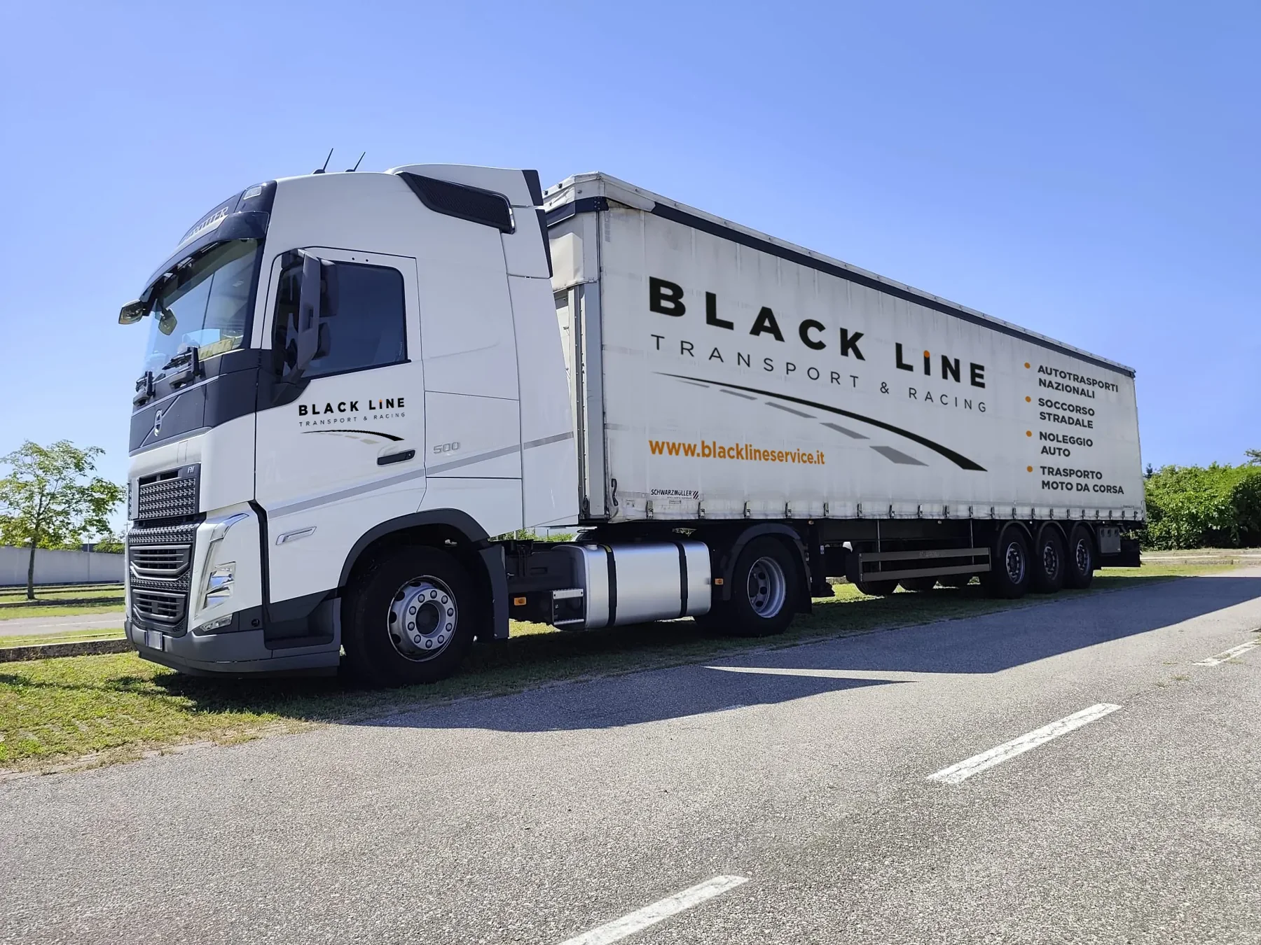 Camion BLACK LINE